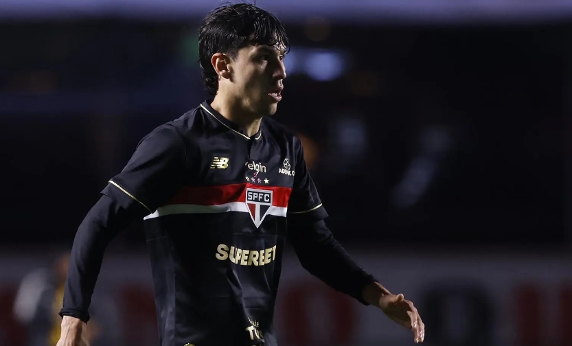 Peça-chave na defesa do São Paulo, Ferraresi lidera quesitos na última rodada