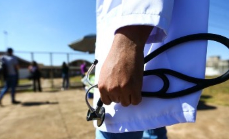 Unimed é impedida de retirar gratuidade de plano de médico aposentado no Amazonas