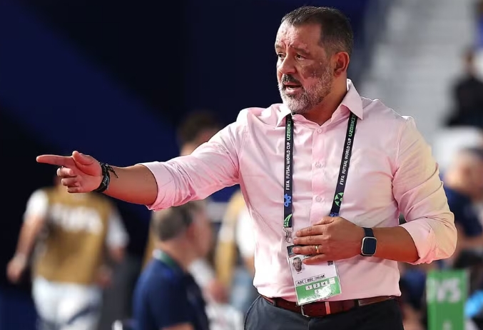 Copa do Mundo de futsal: técnico do Brasil projeta final contra Argentina ou França