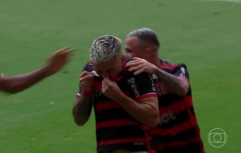 Copa do Brasil: Flamengo fecha 1º tempo em 2 a 0 contra Atlético