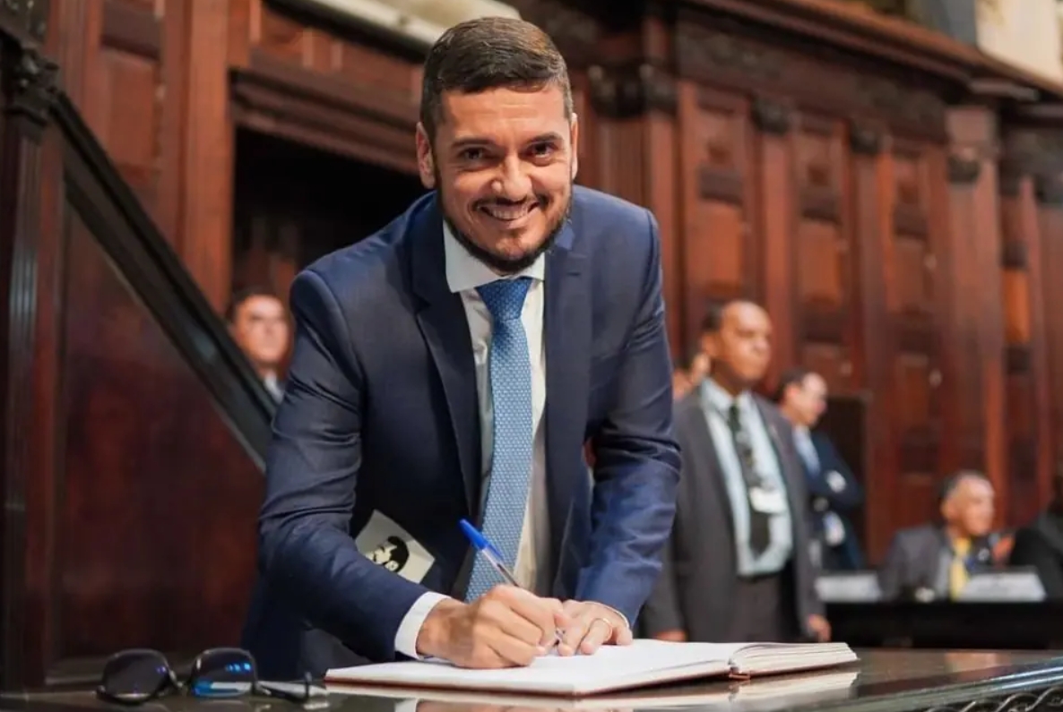 Presidente da Alerj preso pela PF orientou ex-deputado 'TH joias' a fugir e eliminar provas de crime