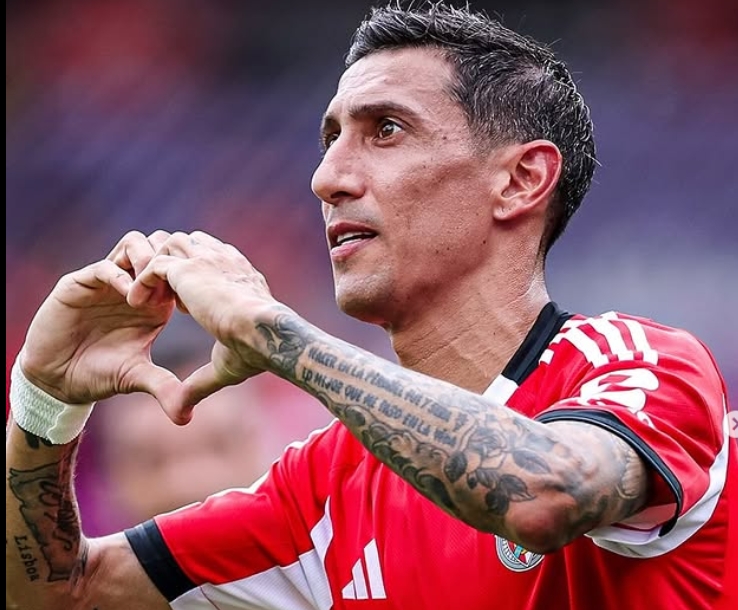 Di María se despede do Benfica e lembra Jorge Jesus: 'Tirou o melhor de mim'