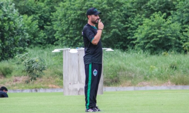 'Cada jogo é uma final', diz técnico do Manaus FC Júlio César Nunes sobre Barezão