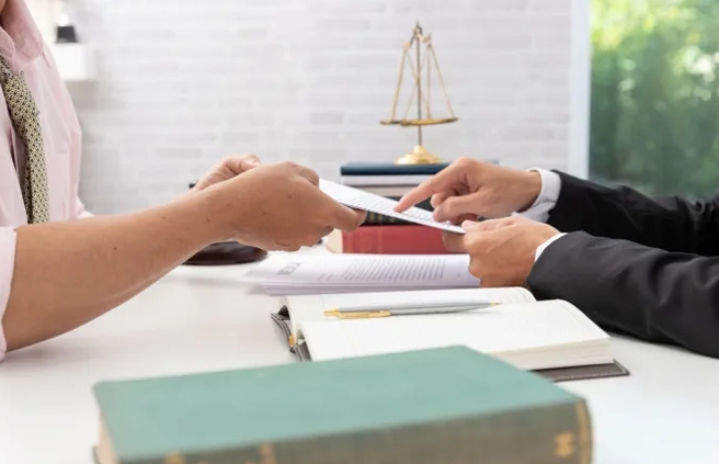  Condômino tem dever de reparar infiltrações e autorizar vistoria, decide Justiça do Amazonas