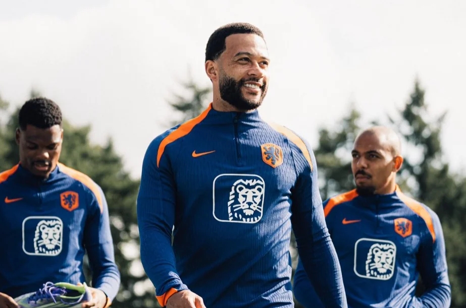 Do Corinthians, Memphis Depay pode se isolar como maior artilheiro da Holanda