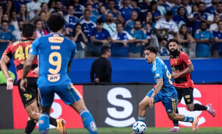 Cruzeiro empata com Sport e perde chance de colar no líder do Brasileirão