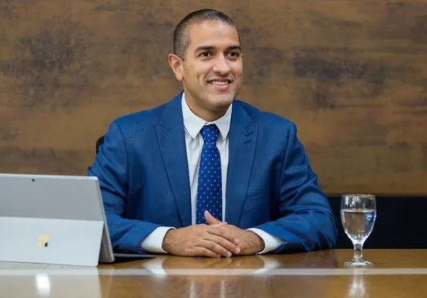 Arthur Henrique lidera corrida para Prefeitura de Boa Vista