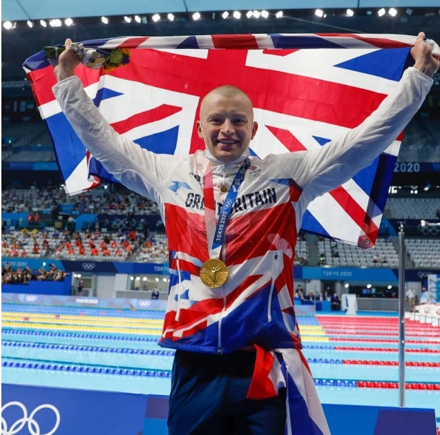 Nadador britânico reclama das refeições na Vila Olímpica e diz ter achado verme