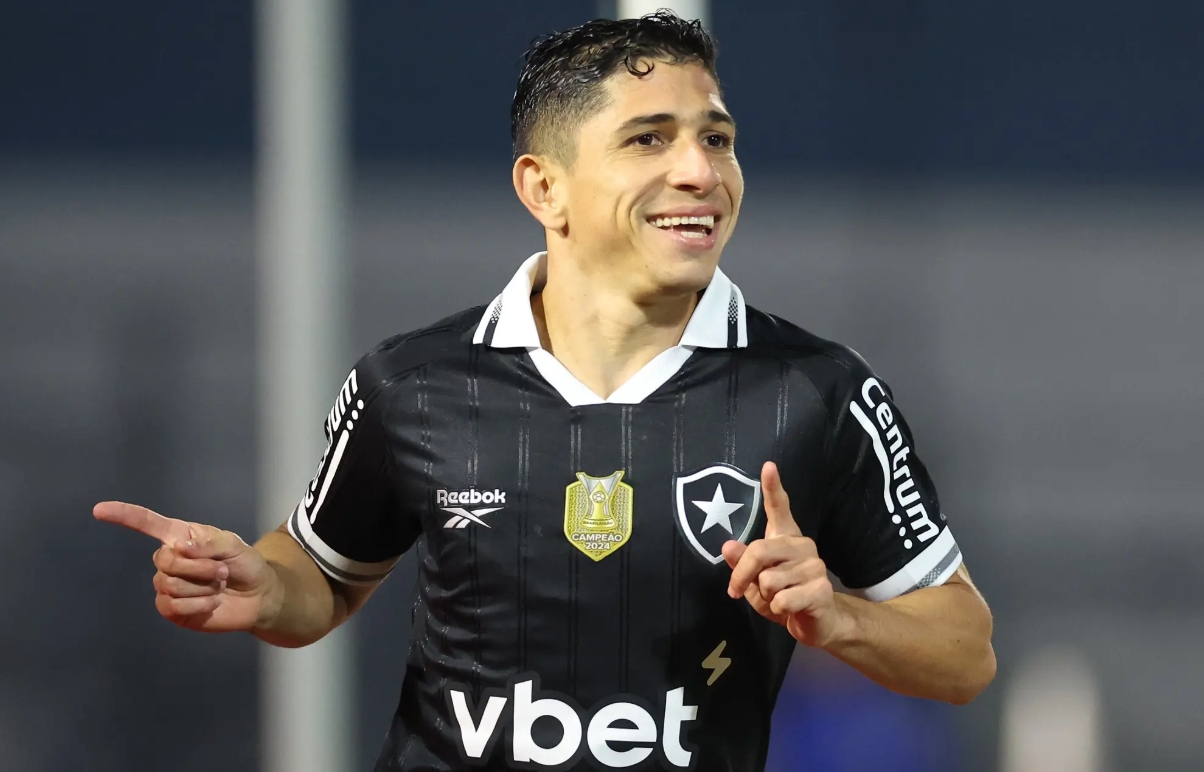 Botafogo ganha do Red Bull Bragantino e vai às quartas da Copa do Brasil