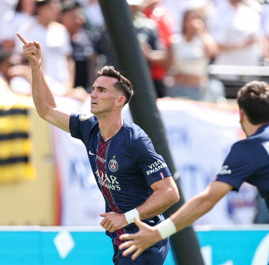 PSG termina primeiro tempo mais perto de ir para final do Mundial de Clubes