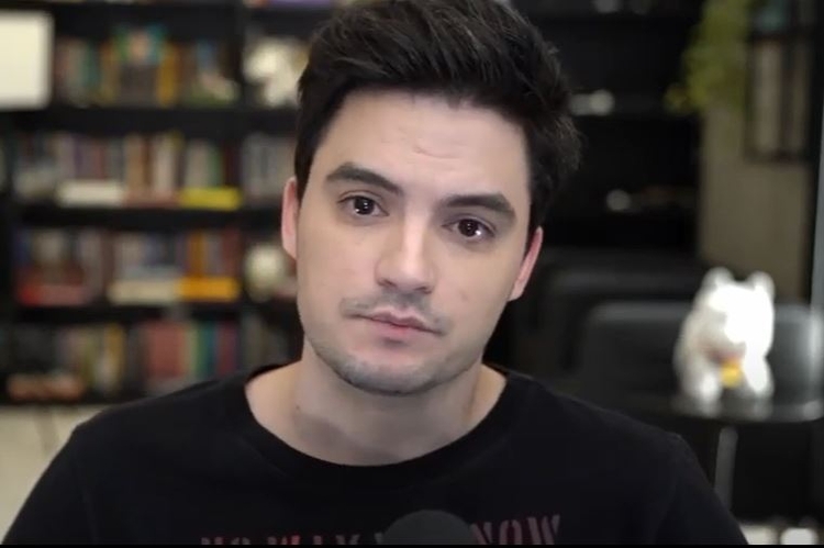 Ação contra Felipe Neto por chamar Bolsonaro de genocida é arquivada