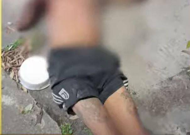 Homem morre ao ter cabeça destruída durante linchamento em Manaus