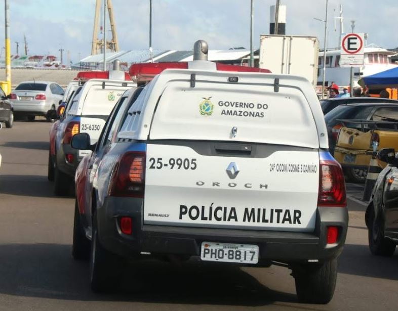 Trio é preso enquanto roubava e sequestrava motorista de aplicativo em Manaus