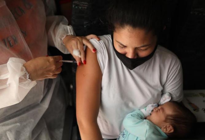 Amazonas já aplicou 2.706.403 doses de vacina contra Covid-19 até este sábado