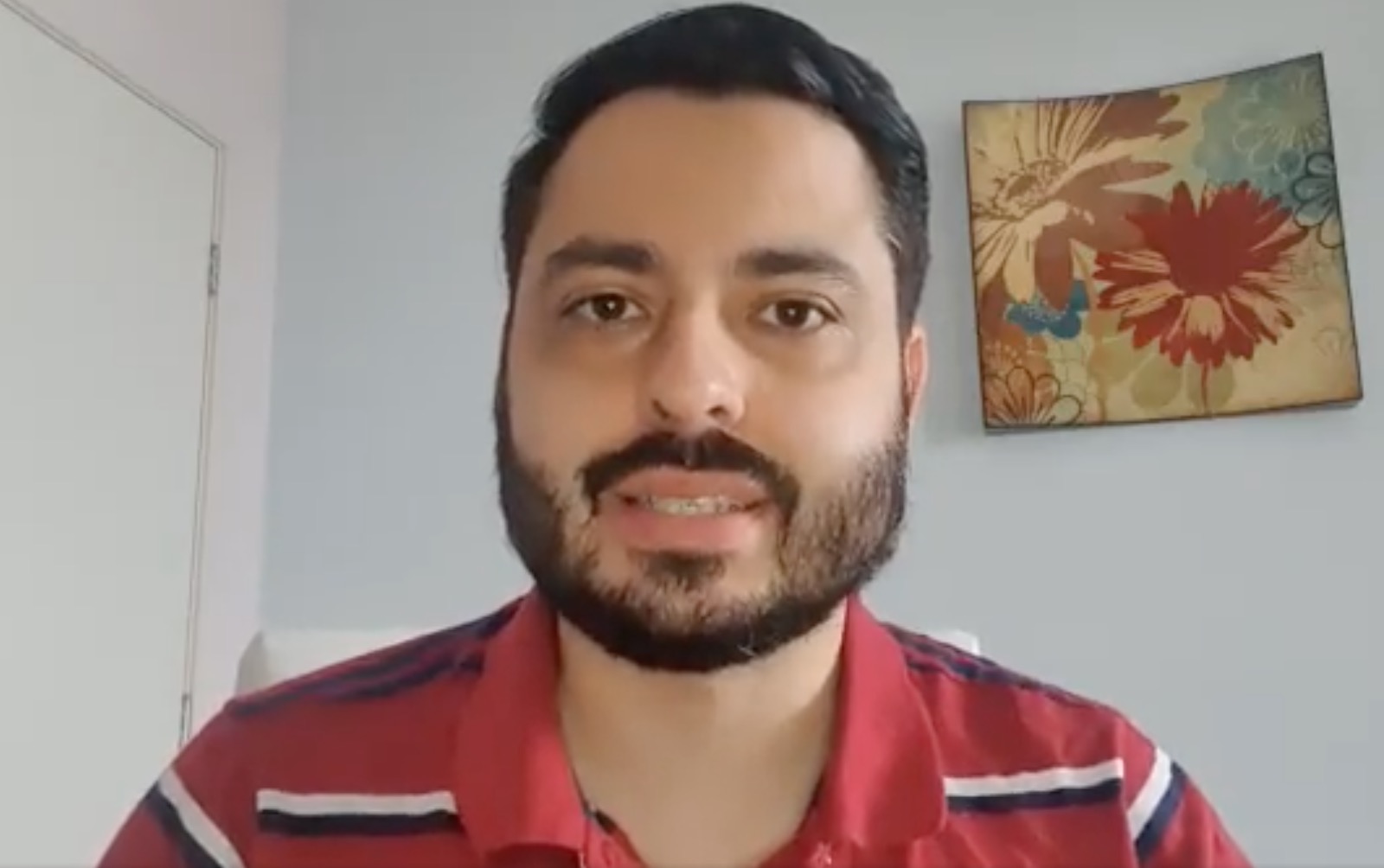 Delegado faz alerta e repudia fantasia de goleiro Bruno em Manaus