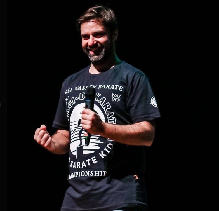 Campanha Vacina Premiada sorteia ingressos para show de Fábio Rabin em Manaus