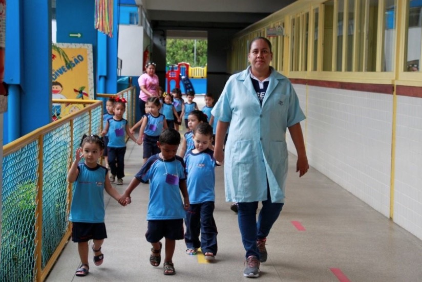 Sesi Amazonas seleciona professor de língua inglesa para educação infantil