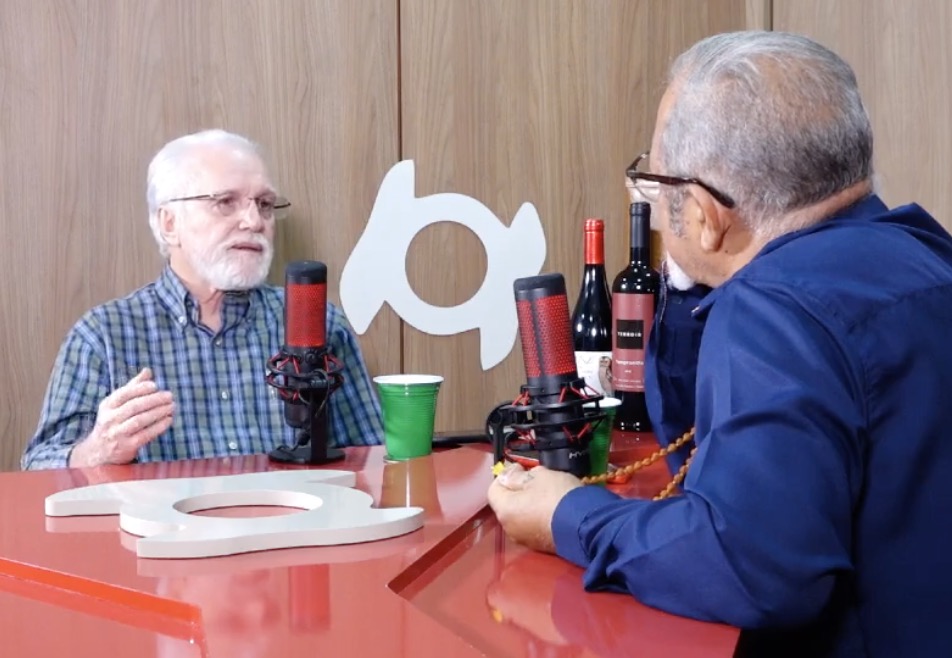 Especialista em vinhos é entrevistado no programa 'Vinhos Etc e Tal'