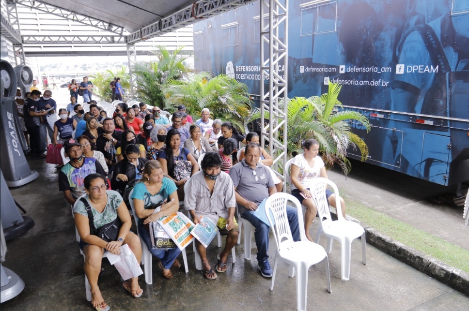 Divórcio, pensão alimentícia e mais serviços jurídicos gratuitos são oferecidos em Manaus