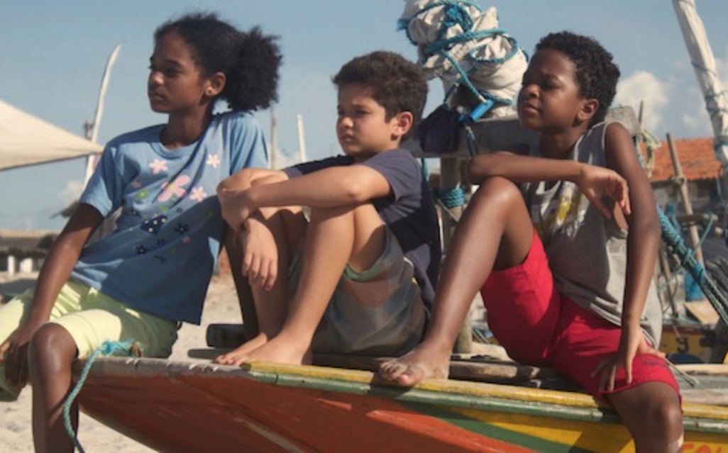 'Pequenos Guerreiros' e 'Êxtase' estreiam, nesta quinta-feira, no Cine Casarão