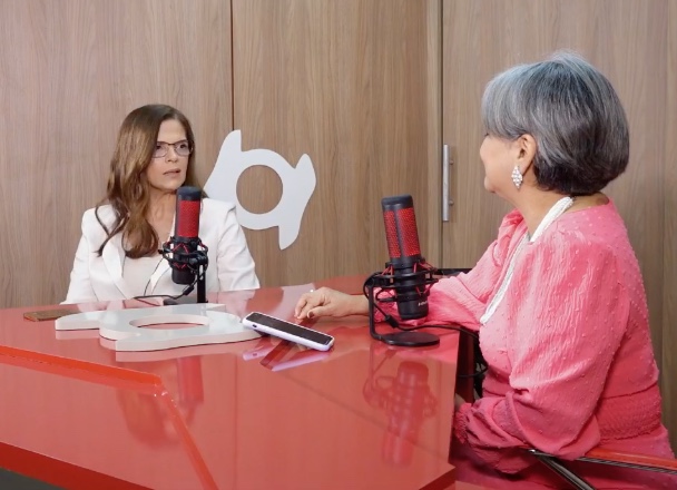 Ednilza Guedes recebe especialista em assistência médica domiciliar