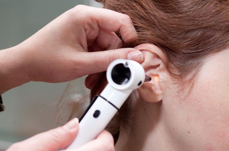 Conheça os 6 principais sintomas de que você está com um problema auditivo