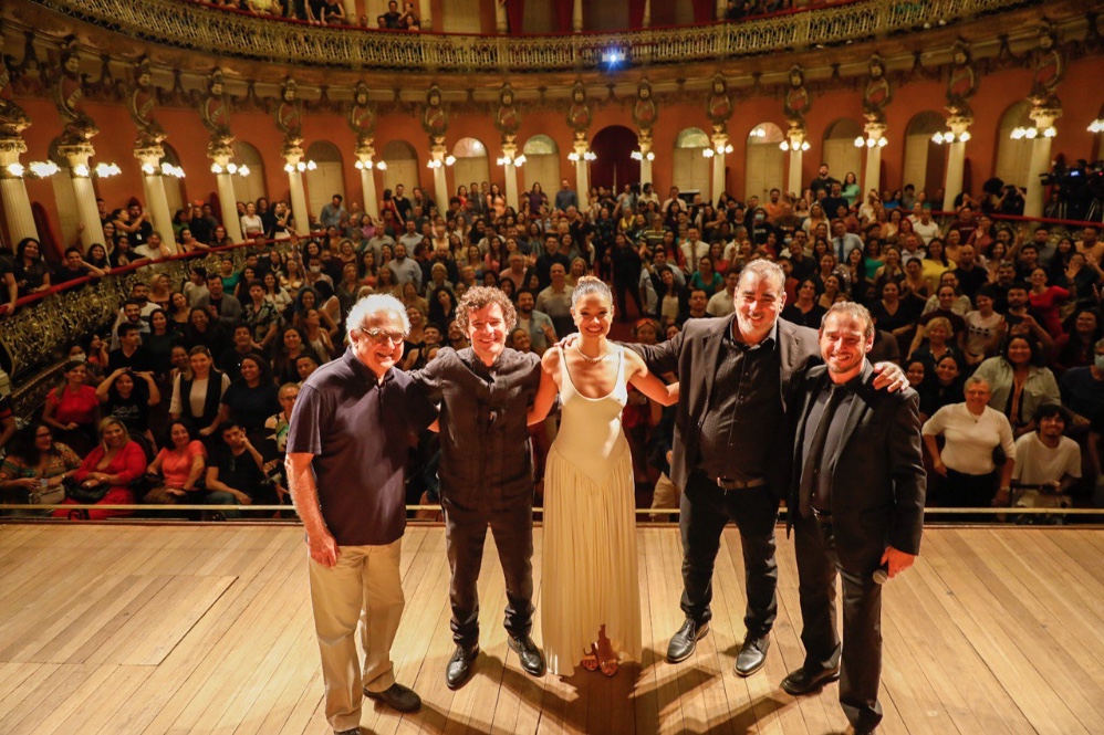 Com Sophie Charlotte e Daniel de Oliveira, Teatro Amazonas recebe pré-estreia do filme 'Rio do Desejo'