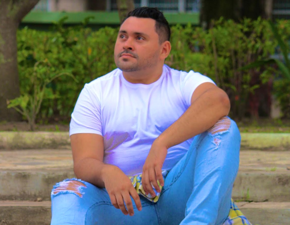 Diretor Wallace Abreu ministra oficina para artistas de teatro e cinema em Manaus