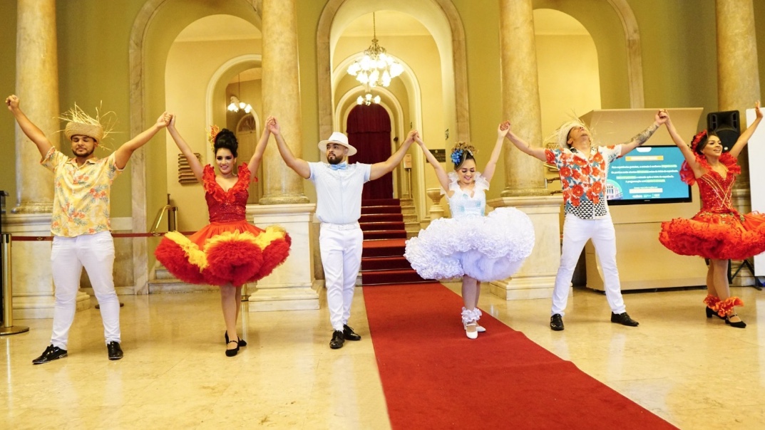 'Teatro Amazonas na Roça' tem programação junina com entrada gratuita