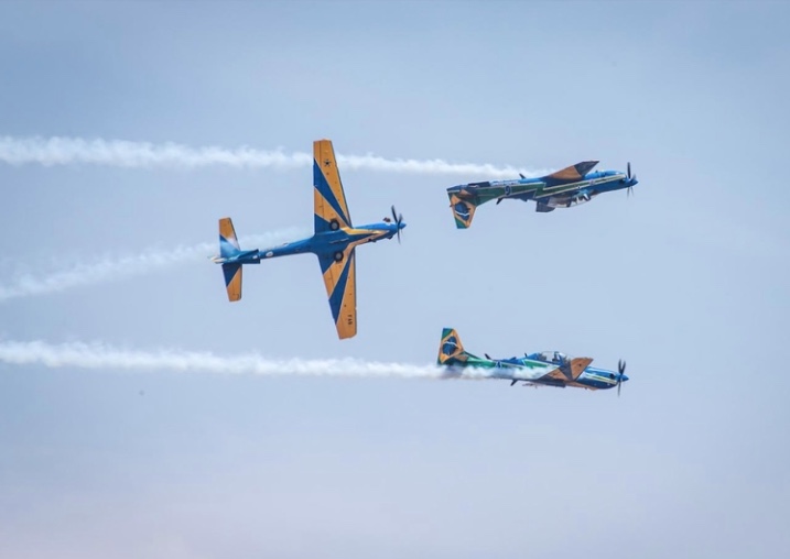 Manaus recebe espetáculo da 'Esquadrilha da Fumaça' neste sábado, na Ponta Negra