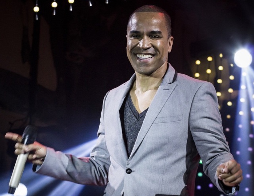 Exaltasamba e Só Pra Contrariar agitam Manaus com show solidário nesta terça