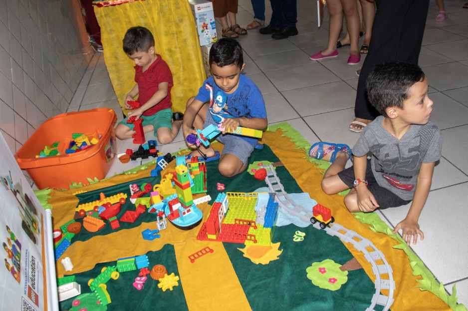 Programa de robótica em Manaus envolve pais  e alunos no processo de aprendizagem