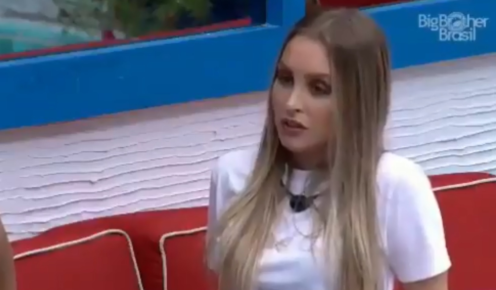 Carla surpreende ao revelar que quer colocar Juliette no paredão
