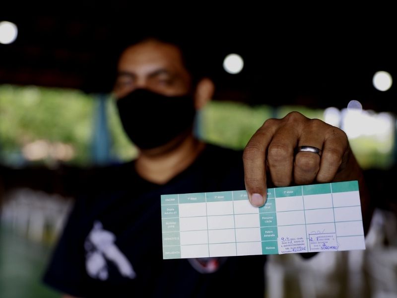 Saiba como acessar cartão de vacinação online para apresentar em bares de Manaus