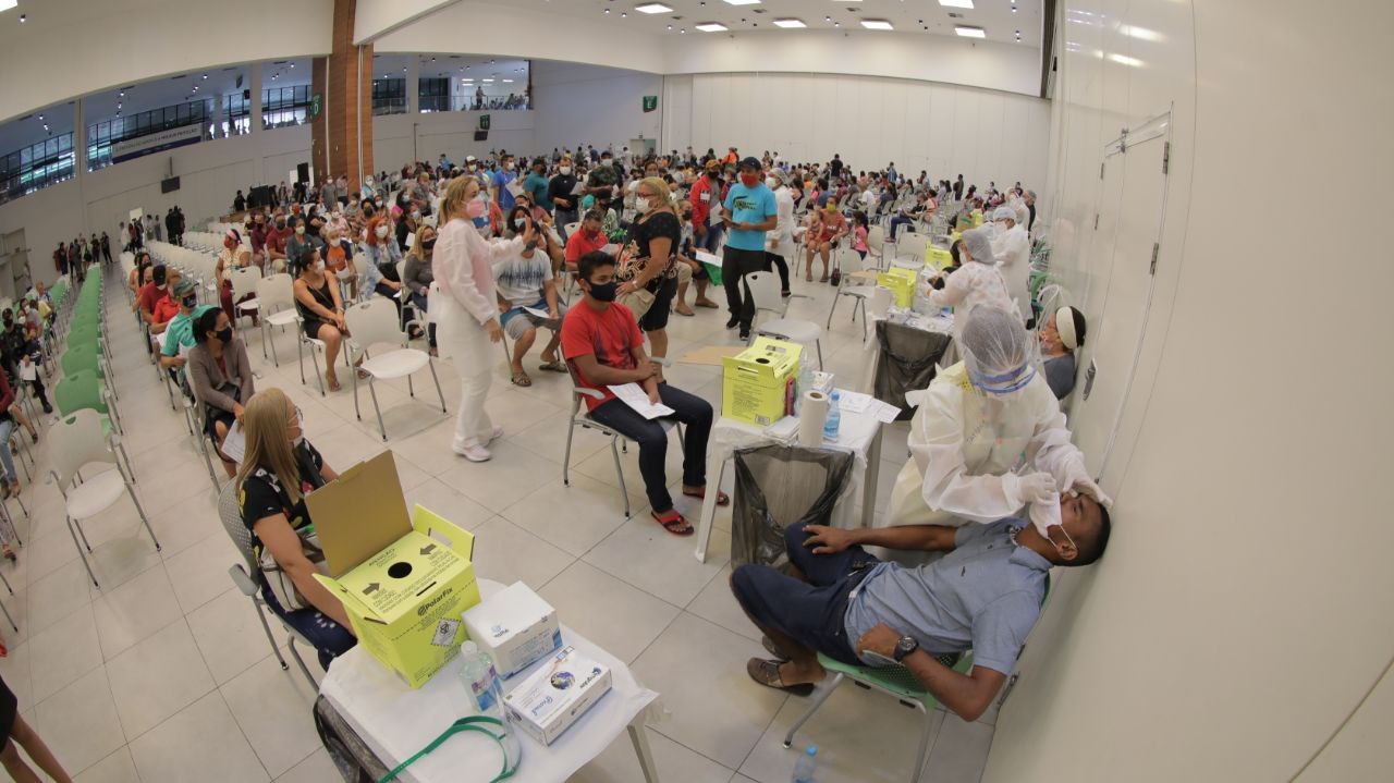 Apenas pessoas com sintomas de Covid devem fazer teste rápido no Amazonas, orienta FVS