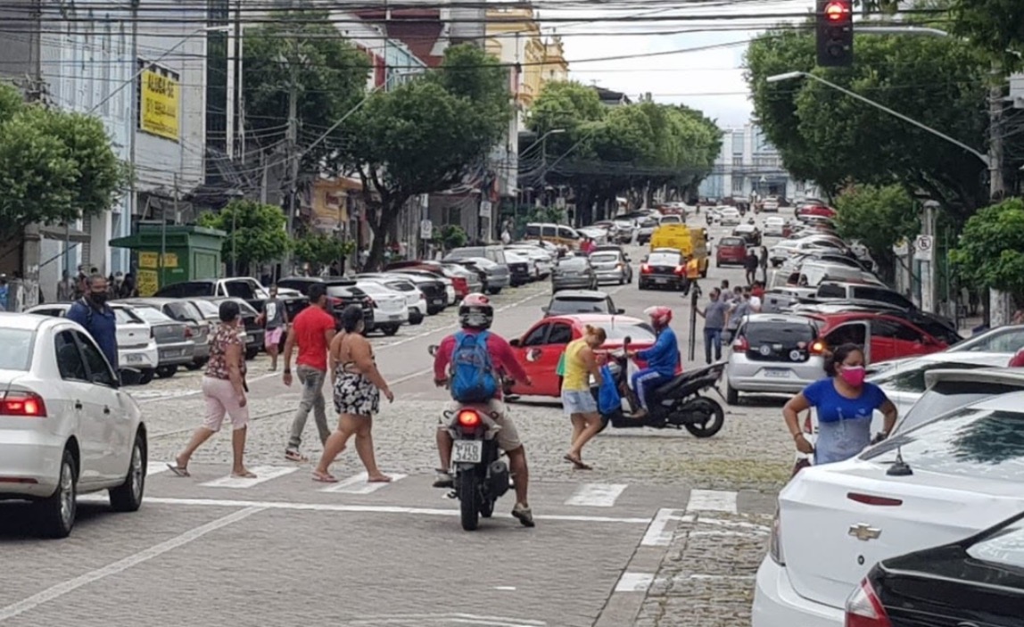 Saiba o horário do comércio em Manaus no Feriado de Tiradentes 