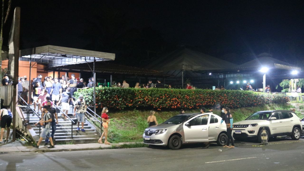 Festas são encerradas durante fiscalização de decreto governamental em Manaus