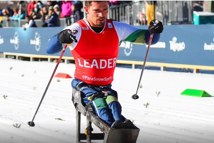 Nortista Cristian Ribeira leva dois ouros no para esqui cross-country na Noruega