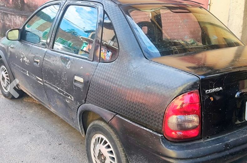 Dono de oficina é preso após motorista cair em blitz com carro roubado em Manaus