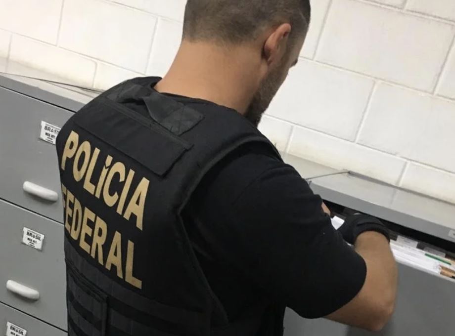 Operação da PF mira 20 faculdades suspeitas de envolvimento em fraude no FIES