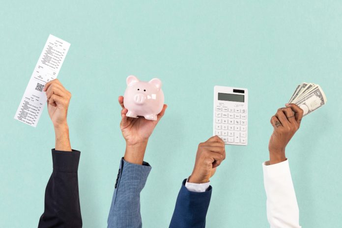 Cliente ganha indenização após comprar celular e receber cobrança da Tim em Manaus