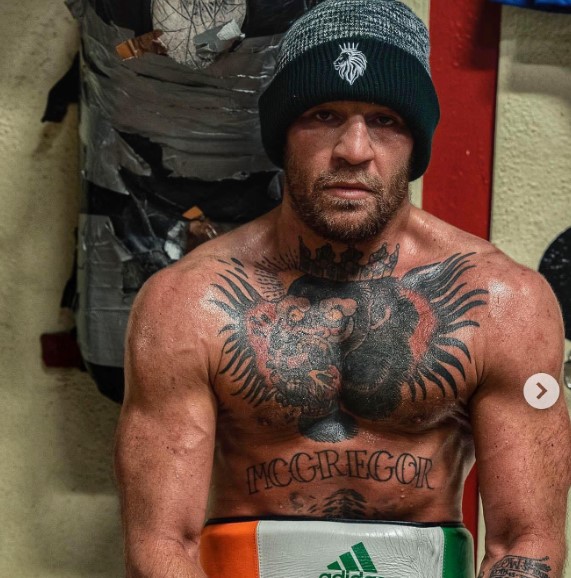 Longe do octógono desde julho, Conor McGregor sinaliza data de retorno