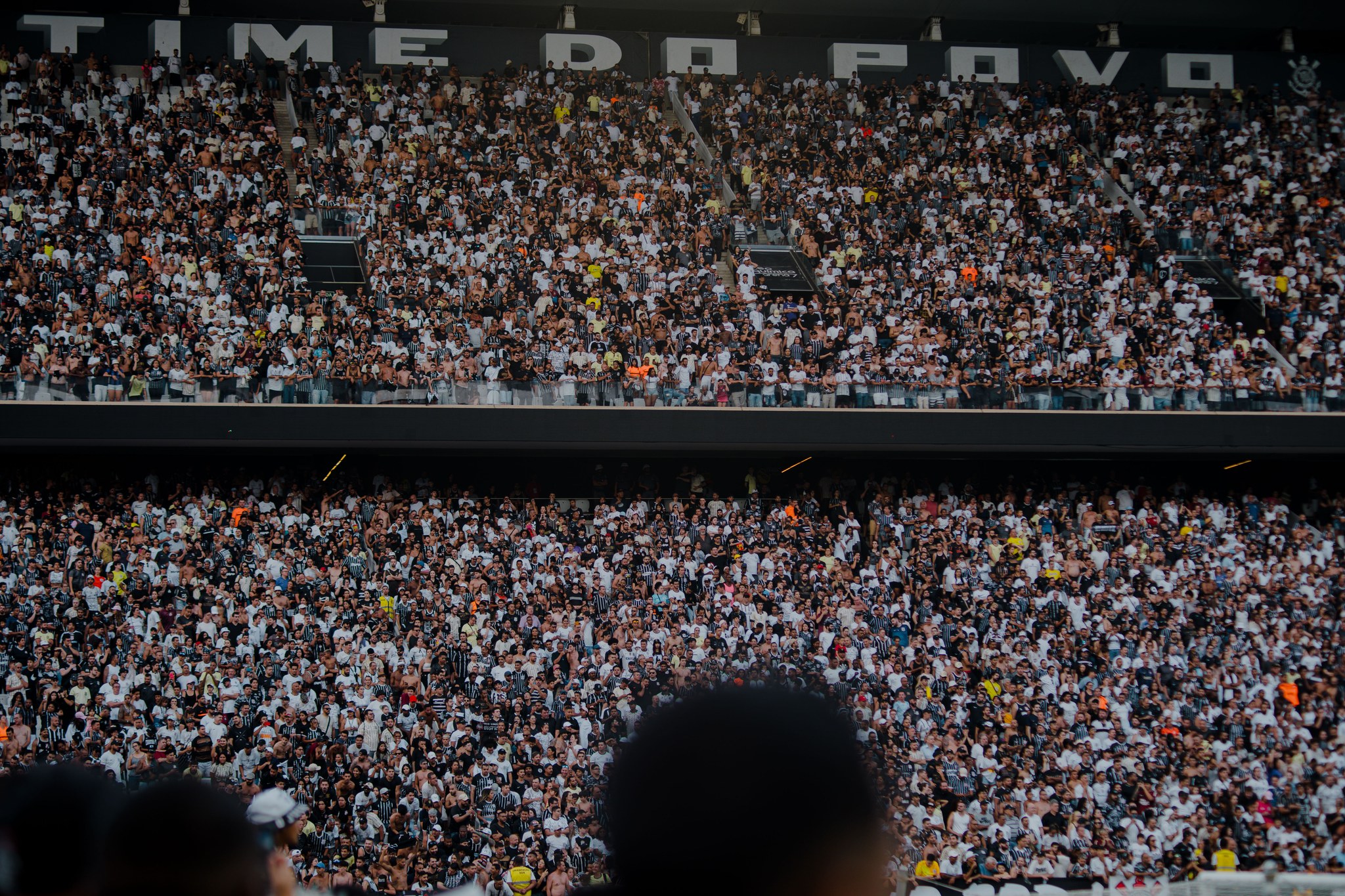 Jogo do Corinthians x Botafogo pelo Brasileirão acontece hoje; saiba onde assistir