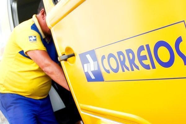 Câmara autoriza privatização dos Correios e PL vai ao Senado