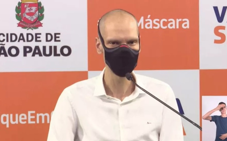 Prefeito Bruno Covas recebe alta após 11 dias internado 