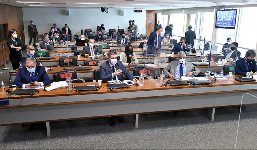 CPI aprova requerimentos para investigar denúncias de irregularidades na Prevent Senior 