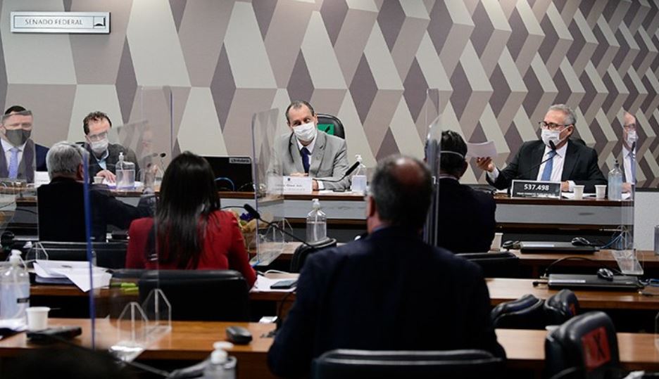 Empresa de logística vira alvo de investigação na CPI da Covid