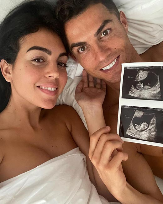 Cristiano Ronaldo e esposa anunciam sexo dos gêmeos em vídeo fofo