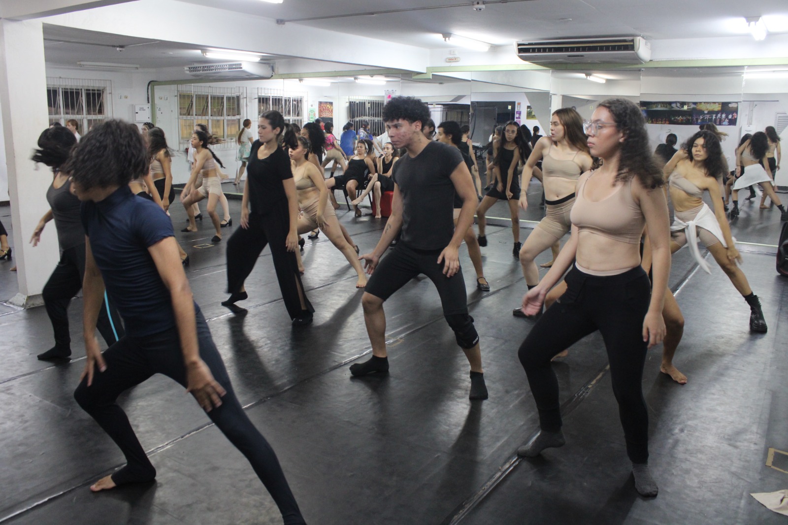 Orquestra de Violões e Liceu Claudio Santoro apresentam The Jazz no Teatro Amazonas
