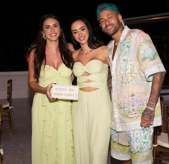Cunhada que esculachou Neymar será madrinha da 2ª filha do jogador com Bruna Biancardi